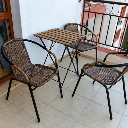 Appartamento 1 Bedroom In Next To The Bulgarian Seashore